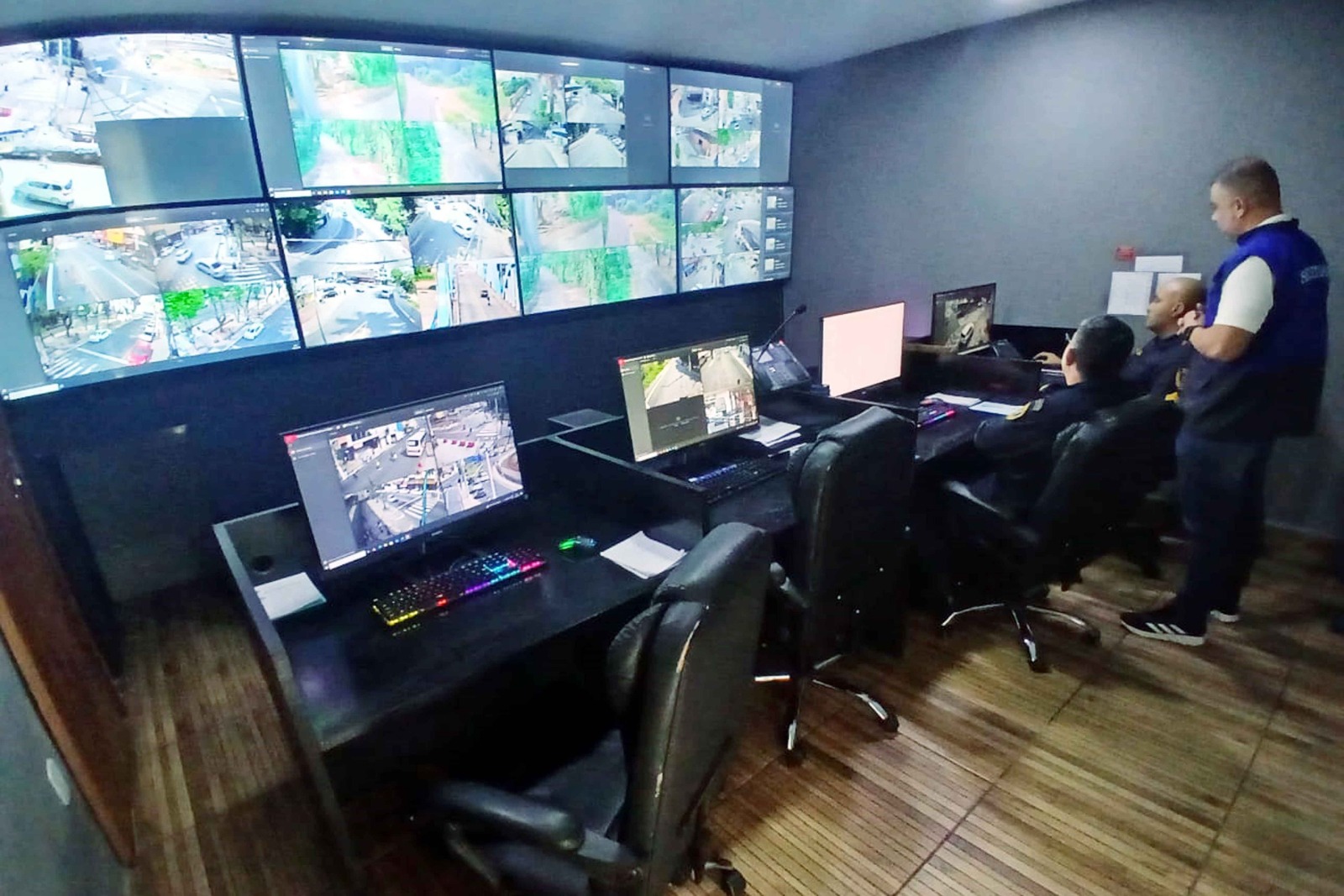 Câmeras de segurança de Barra Mansa ajudam a localizar ladrão "faminto"