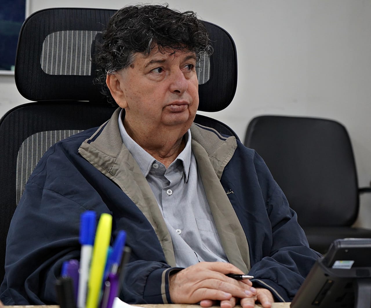 Volta Redonda: Neto garante reajuste para os servidores em 2026