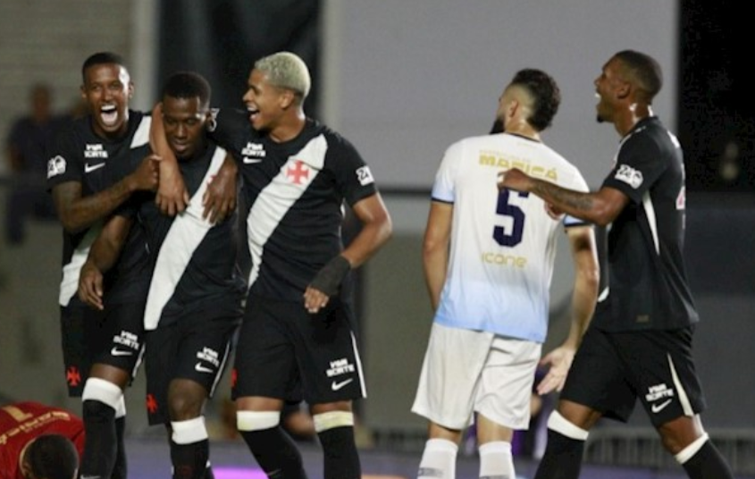 Vasco estreia com vitória em jogo de seis gols no Carioca 2026