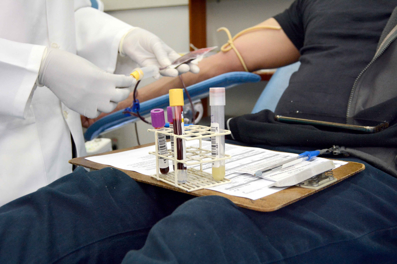 Hemonúcleo de Barra Mansa convoca doadores para reverter queda no estoque de sangue