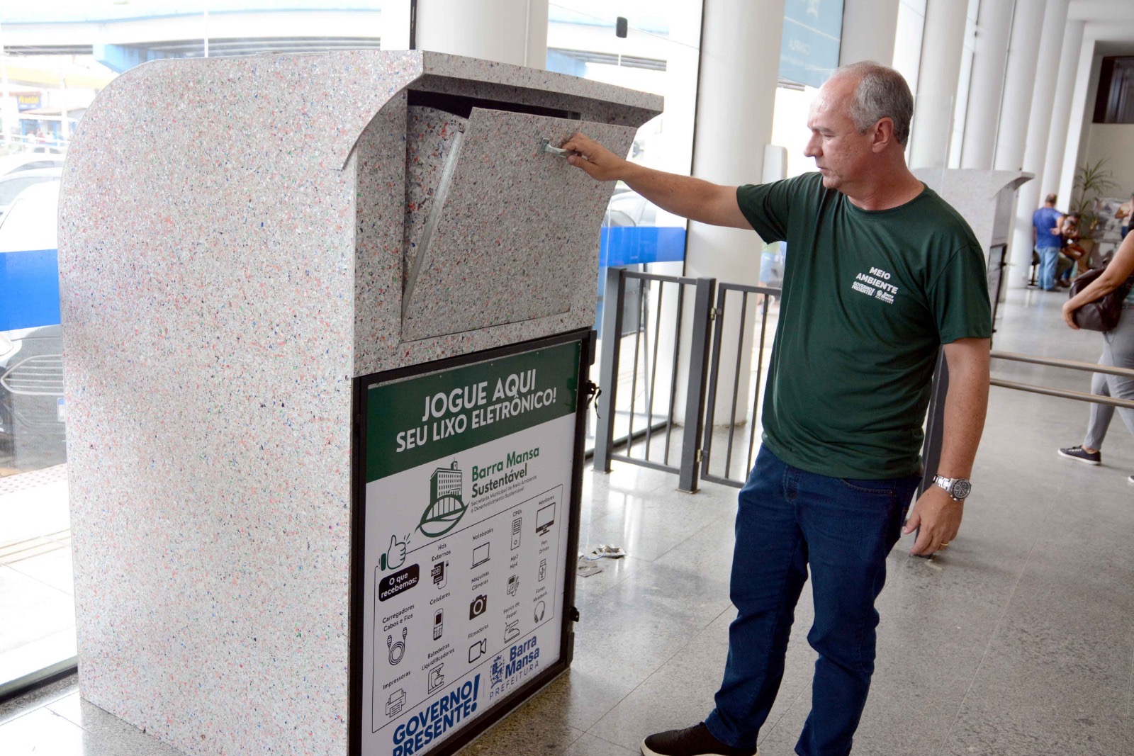 Barra Mansa Sustentável: Prefeitura instala coletores para descarte correto de lixo eletrônico