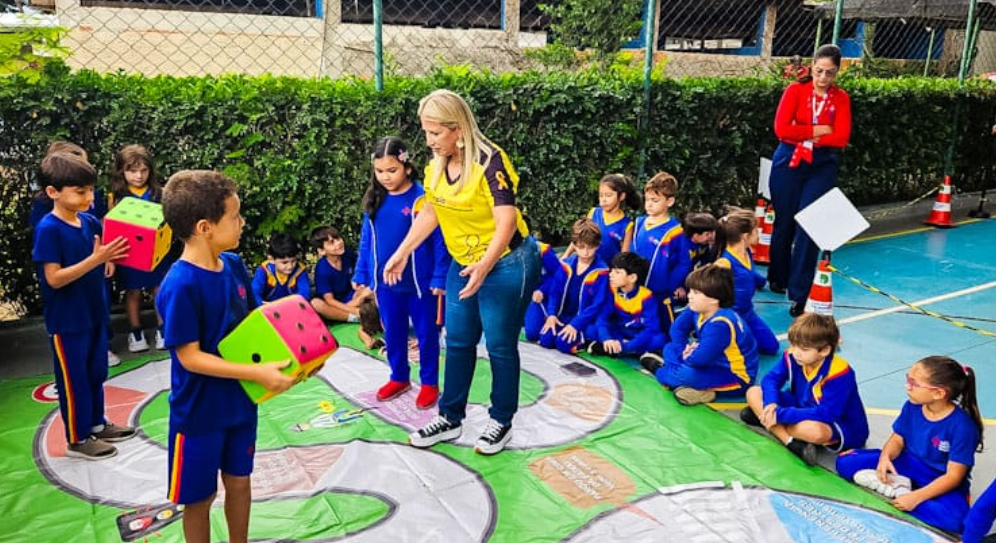 Detran-RJ lança campanha Maio Amarelo com foco na empatia no trânsito