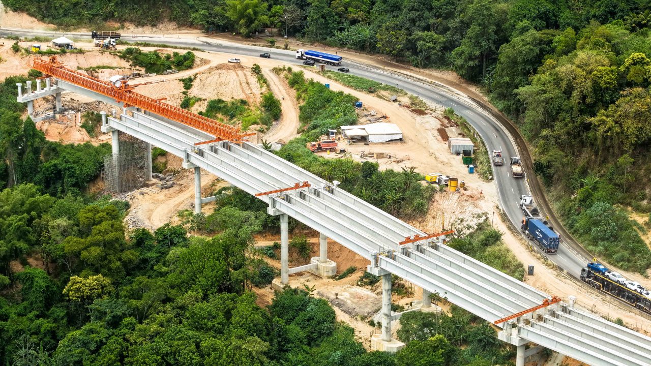 Obras de ampliação da Serra das Araras avançam com novas detonações programadas nesta semana