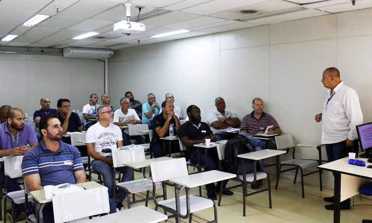 Detran RJ está com inscrições abertas para curso gratuito de condução de veículos de emergência