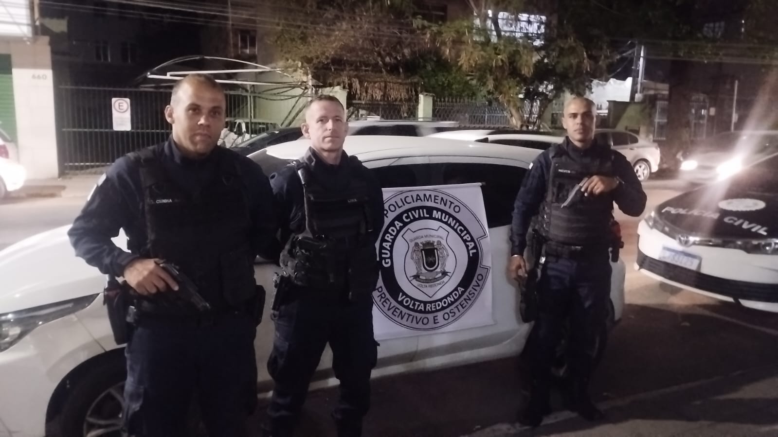 Guarda Municipal recupera em Volta Redonda carro furtado em São Paulo