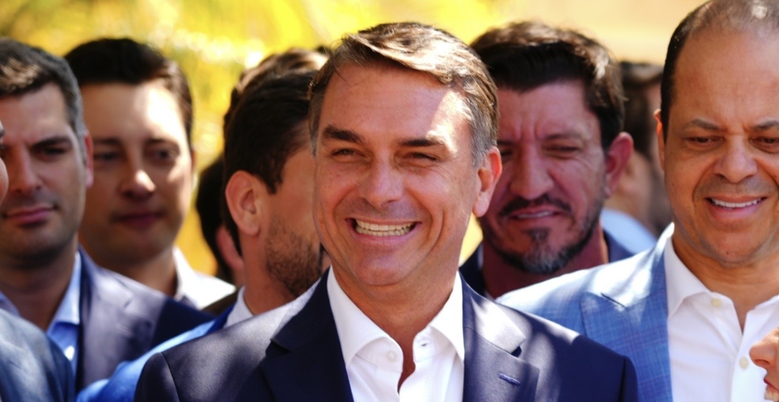 Flávio condiciona abertura de sigilos à divulgação de dados de Lula, familiares e gastos do governo
